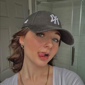 Meet your Posher, Vickie